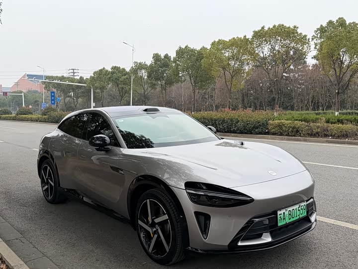 Фото 3 - Xiaomi YU7