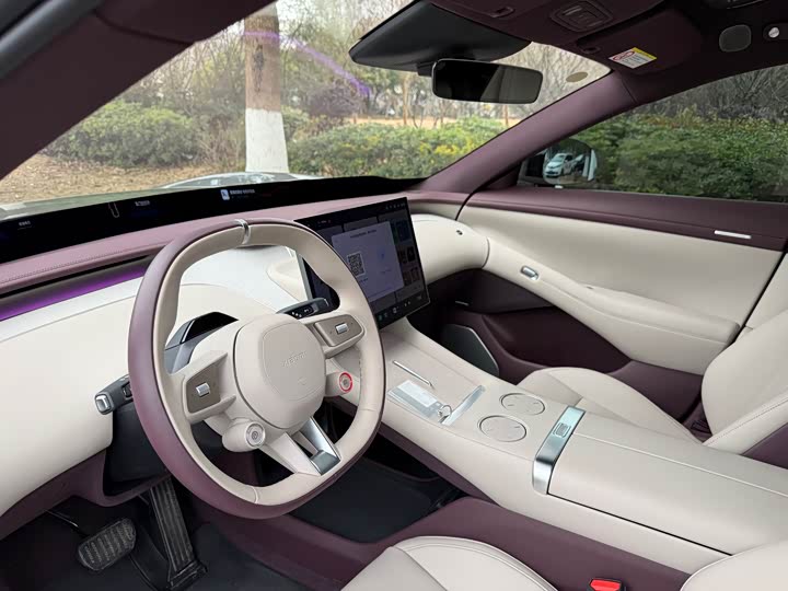 Фото 8 - Xiaomi YU7