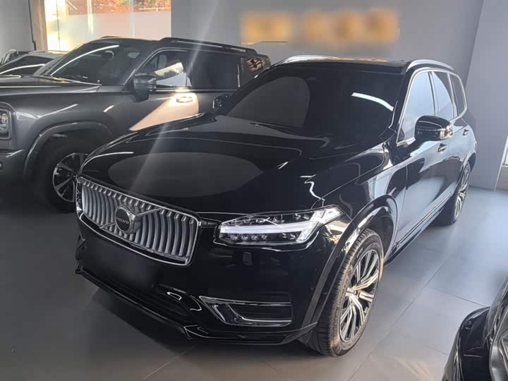 Фото 2 - Volvo XC90