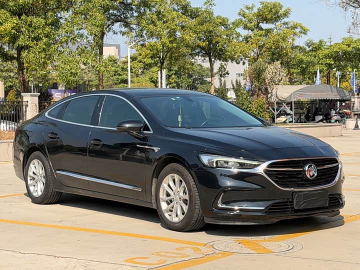 Фото 3 - Buick LaCrosse