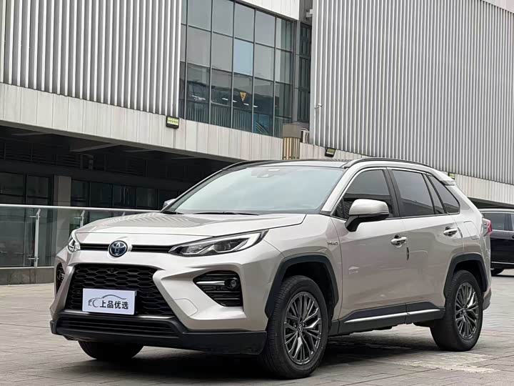 Фото 1 - Toyota Wildlander