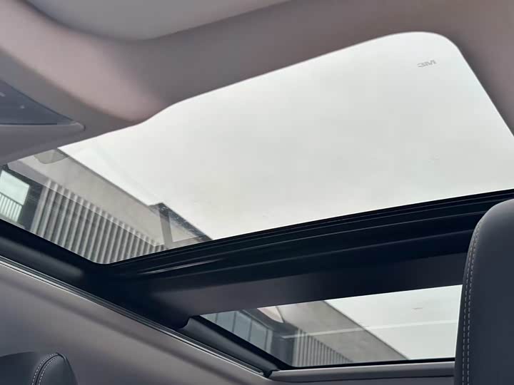 Фото 7 - Toyota Wildlander