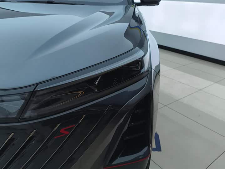 Фото 5 - Changan CS75 Plus