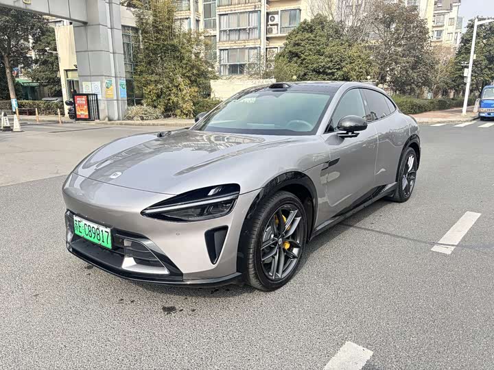 Фото 2 - Xiaomi YU7