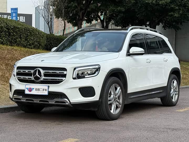 Фото 1 - Mercedes-Benz GLB-Class