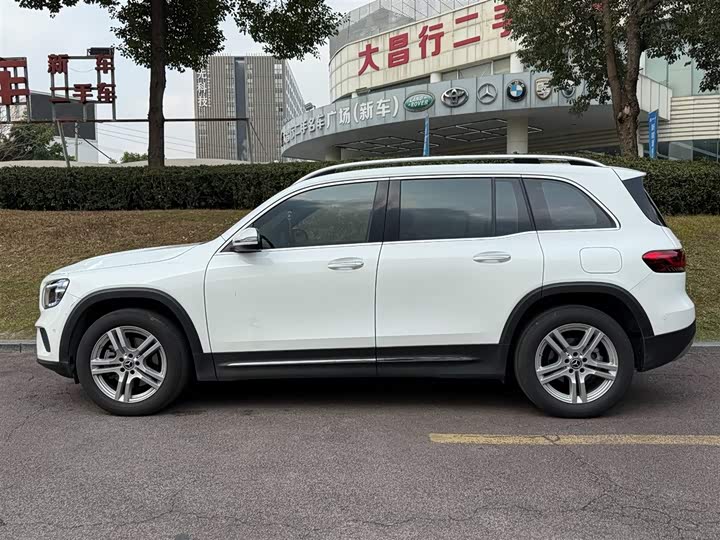 Фото 3 - Mercedes-Benz GLB-Class