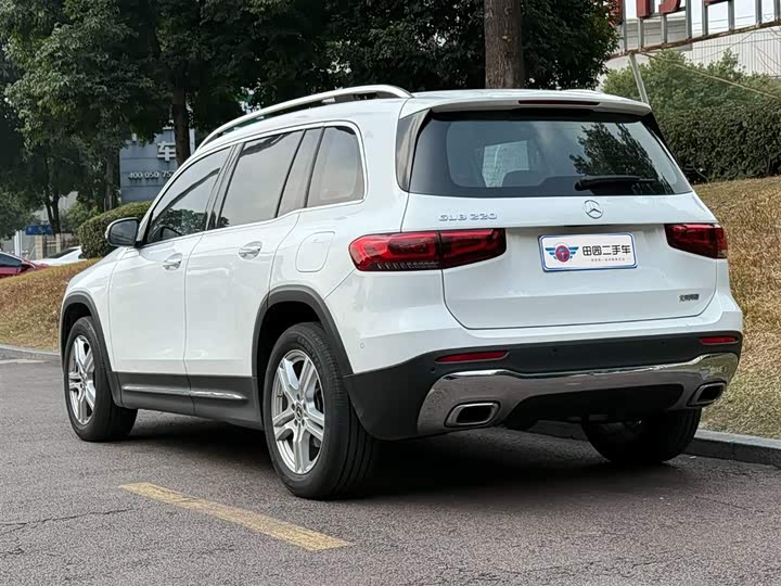 Фото 4 - Mercedes-Benz GLB-Class