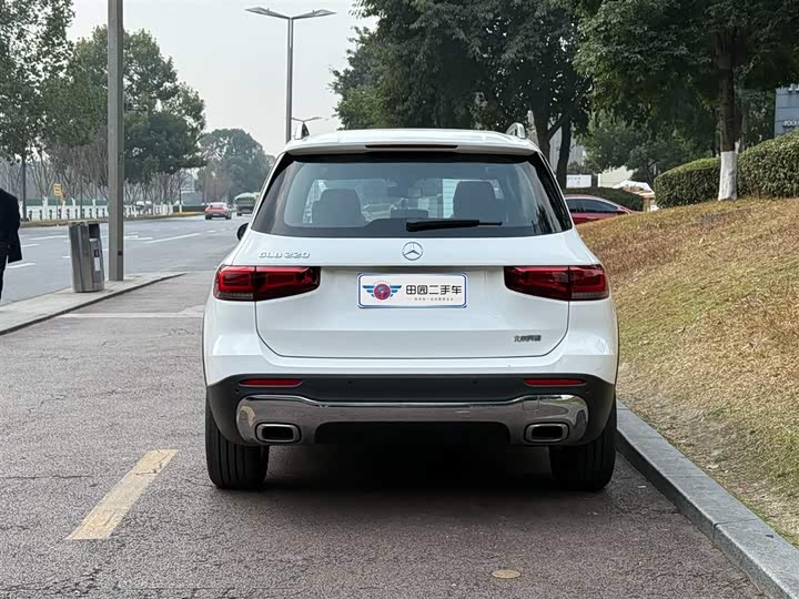 Фото 5 - Mercedes-Benz GLB-Class