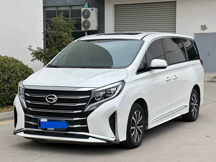 Фото 1 - GAC Trumpchi M8