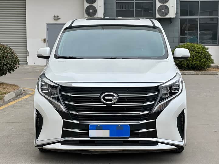 Фото 3 - GAC Trumpchi M8