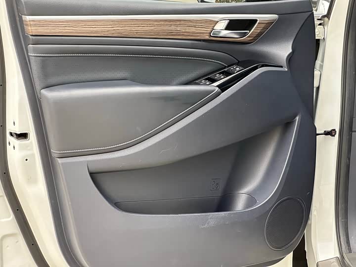 Фото 7 - GAC Trumpchi M8