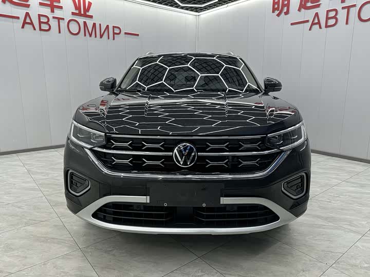 Фото 3 - Volkswagen Tayron