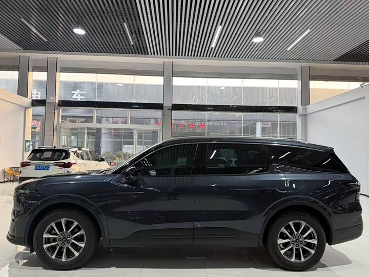 Фото 3 - Ford Edge