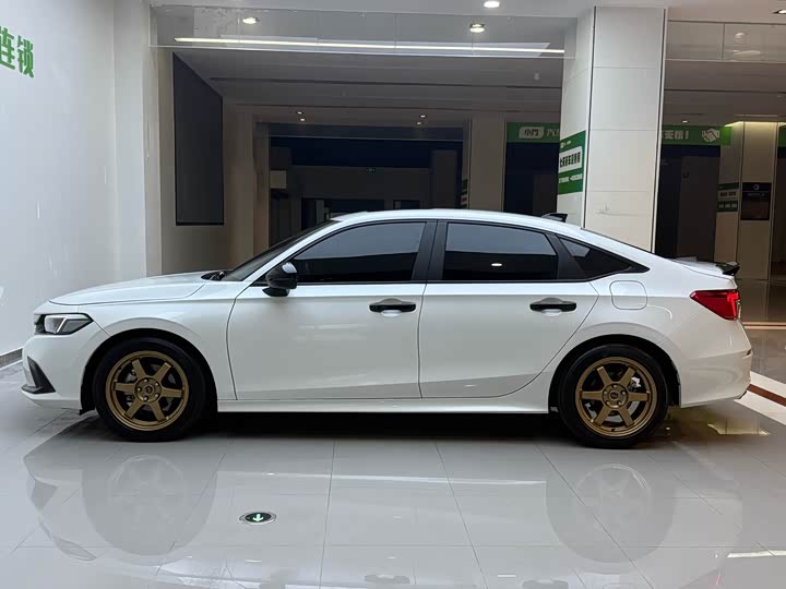 Фото 7 - Honda Civic