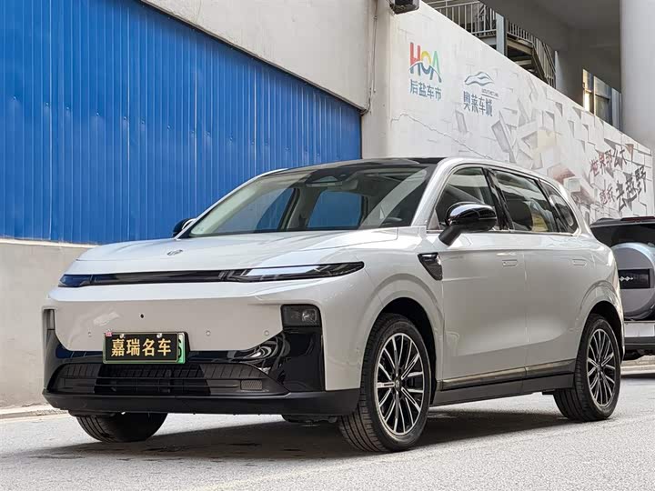 Фото 1 - Leapmotor B10