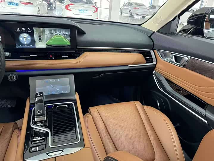 Фото 6 - Bestune T99