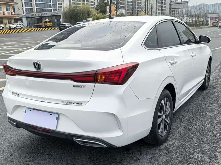 Фото 7 - Changan Eado Plus