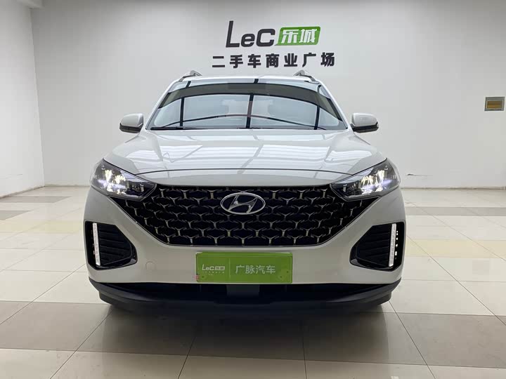 Фото 3 - Hyundai ix35 (Mufasa)