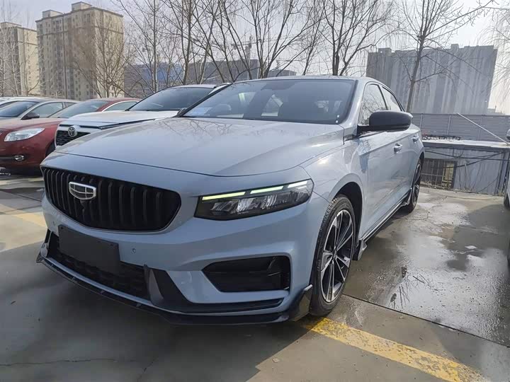 Фото 2 - Geely Preface