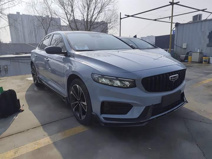 Фото 4 - Geely Preface