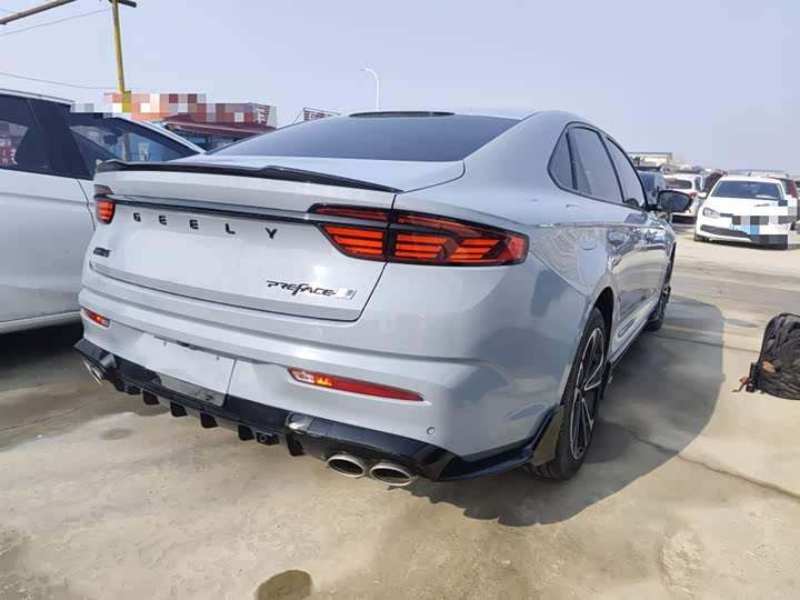 Фото 7 - Geely Preface