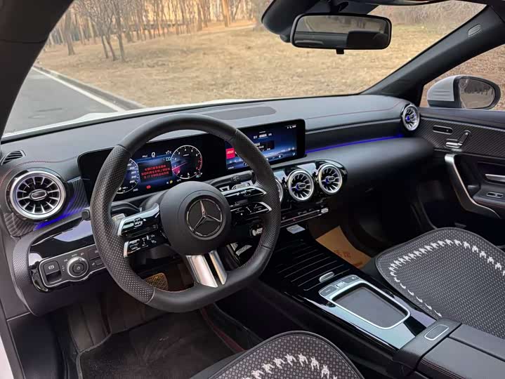 Фото 7 - Mercedes-Benz A-Class