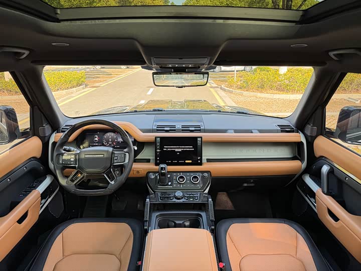 Фото 4 - Land Rover Defender