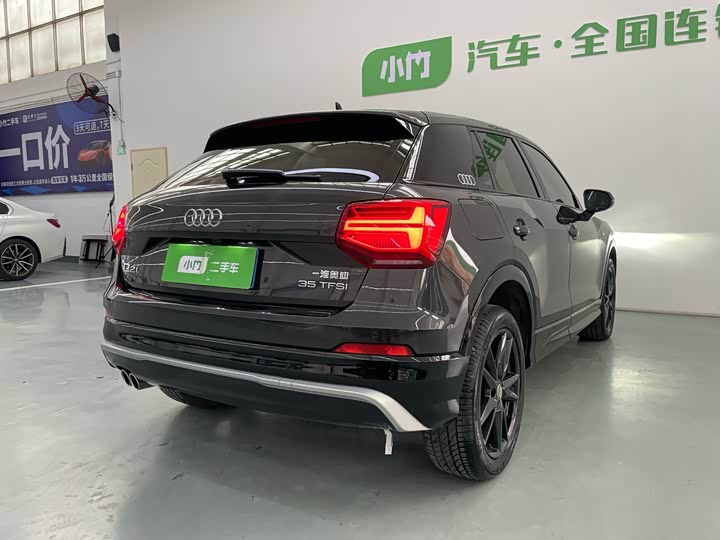 Фото 5 - Audi Q2L