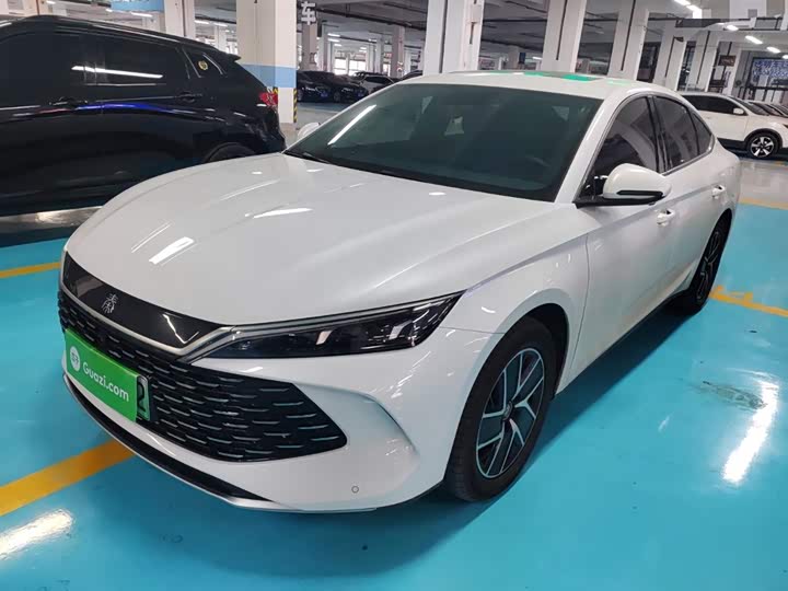 Фото 2 - BYD Qin L