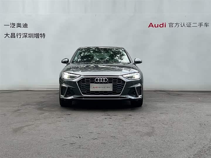 Фото 2 - Audi A4L