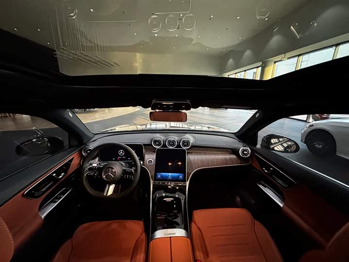 Фото 5 - Mercedes-Benz GLC-Class