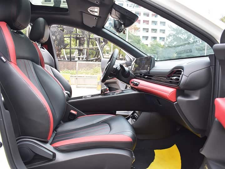 Фото 9 - GAC Trumpchi Empow R