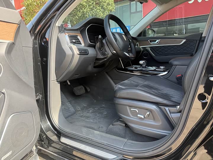 Фото 7 - Hongqi HS7