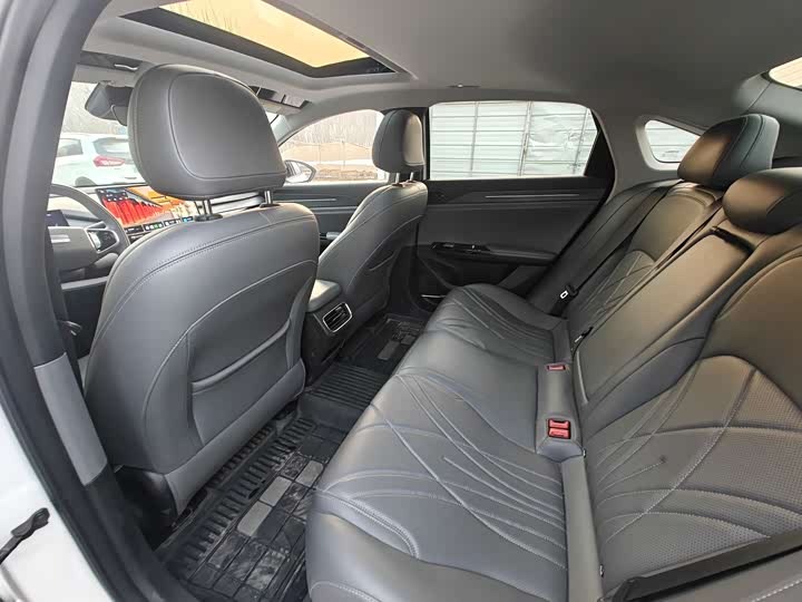 Фото 6 - Geely Galaxy L6