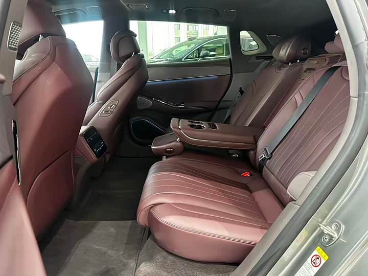 Фото 5 - Denza Z9GT