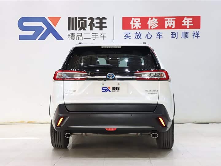 Фото 5 - Toyota Wildlander