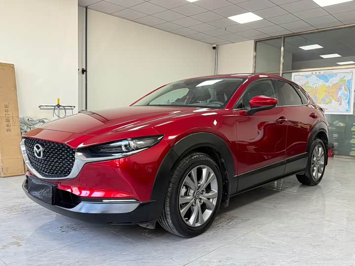 Фото 1 - Mazda CX-30