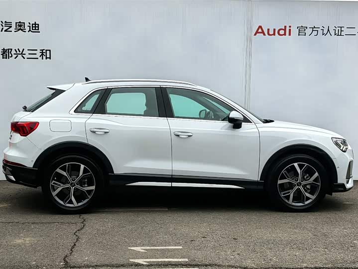 Фото 3 - Audi Q3