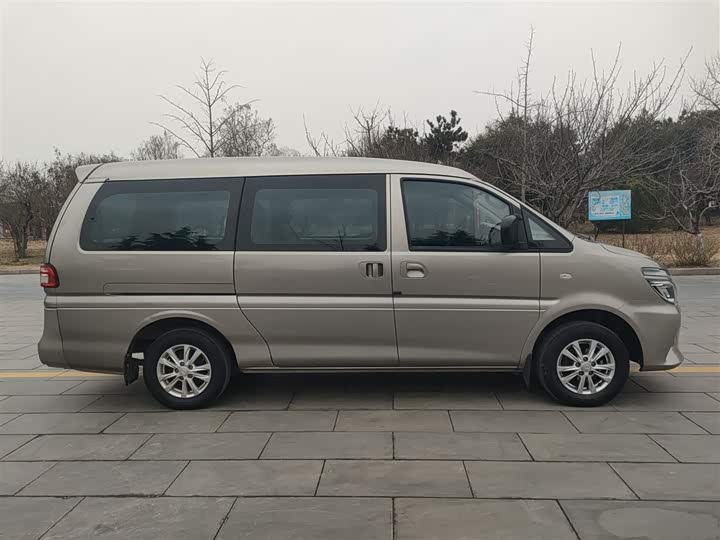 Фото 7 - Dongfeng Forthing Lingzhi M5