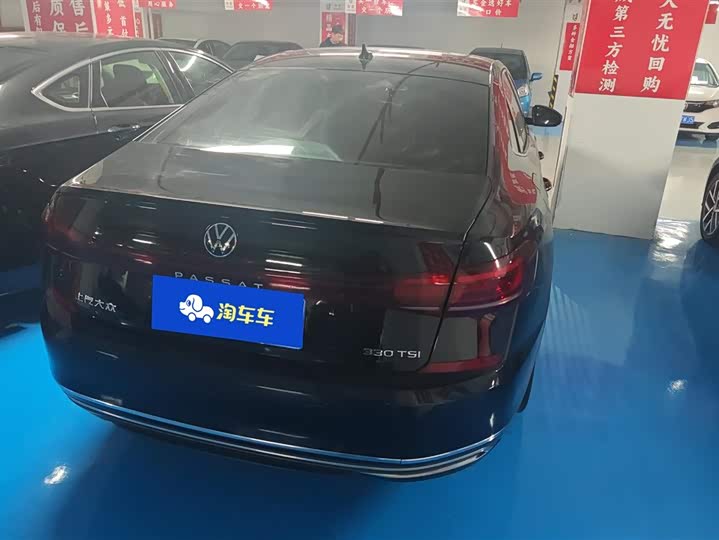 Фото 3 - Volkswagen Passat