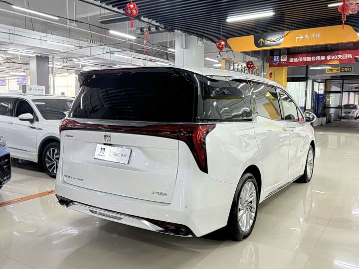 Фото 4 - Buick GL8 Century