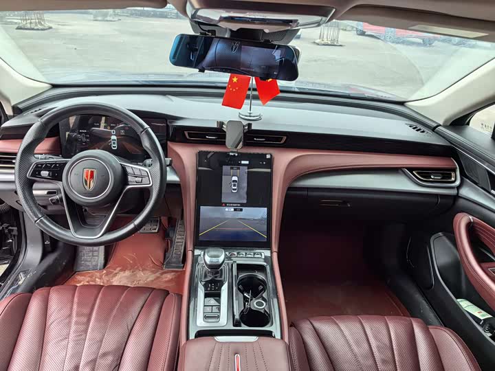 Фото 6 - Hongqi H5