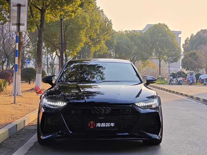 Фото 1 - Audi A7