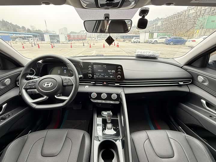 Фото 4 - Hyundai Elantra N line