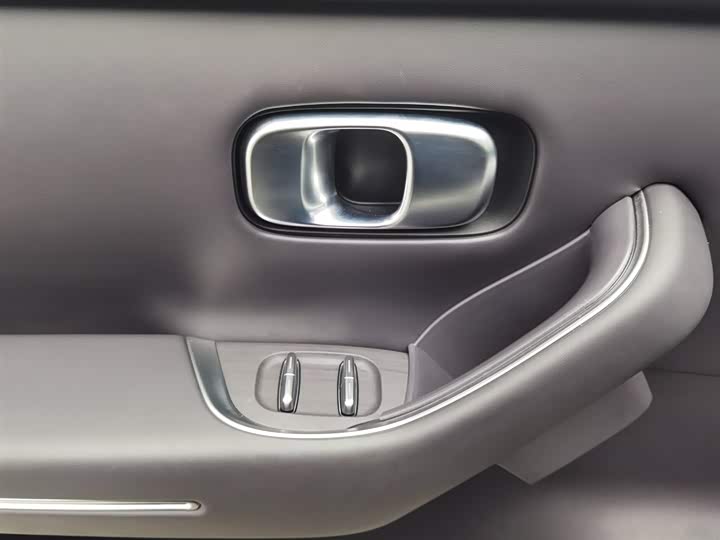 Фото 9 - Leapmotor C10