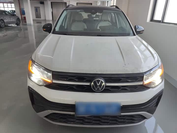 Фото 3 - Volkswagen Tharu