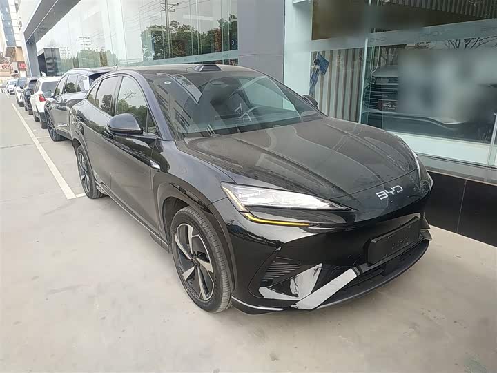 Фото 3 - BYD Sea Lion 07 EV