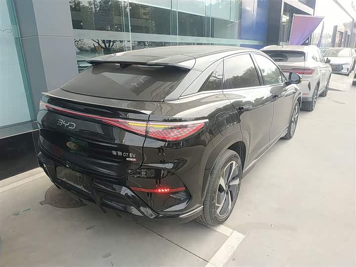 Фото 6 - BYD Sea Lion 07 EV