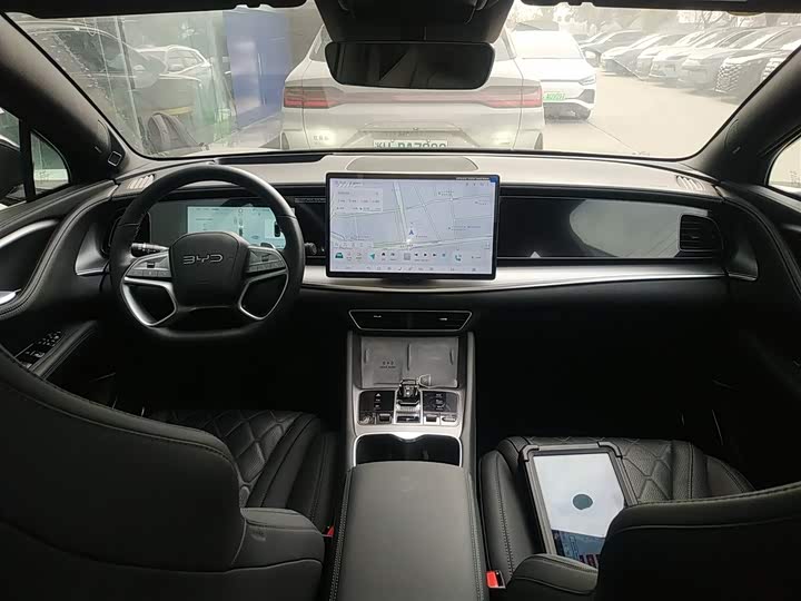 Фото 9 - BYD Sea Lion 07 EV