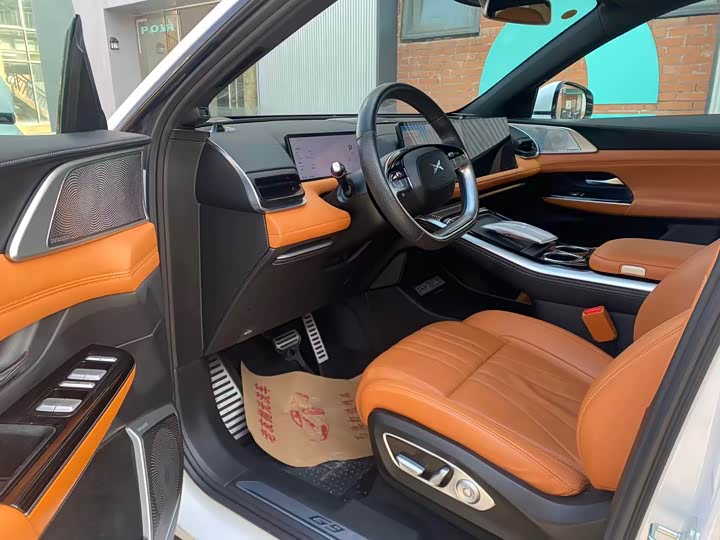 Фото 4 - XPeng G9